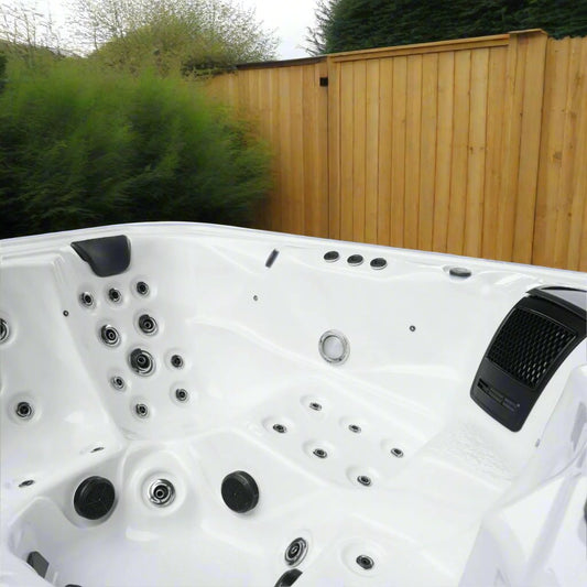 Retreat Bay XL - Free Delivery & Free Installation Included - EDS Tranquillity Collection
