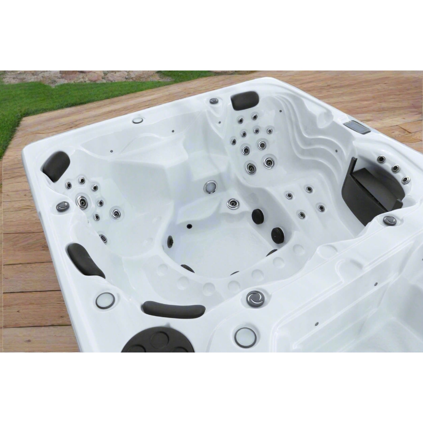 Vesta Swim Spa - Free Delivery & Free Installation Included - EDS Tranquillity Collection