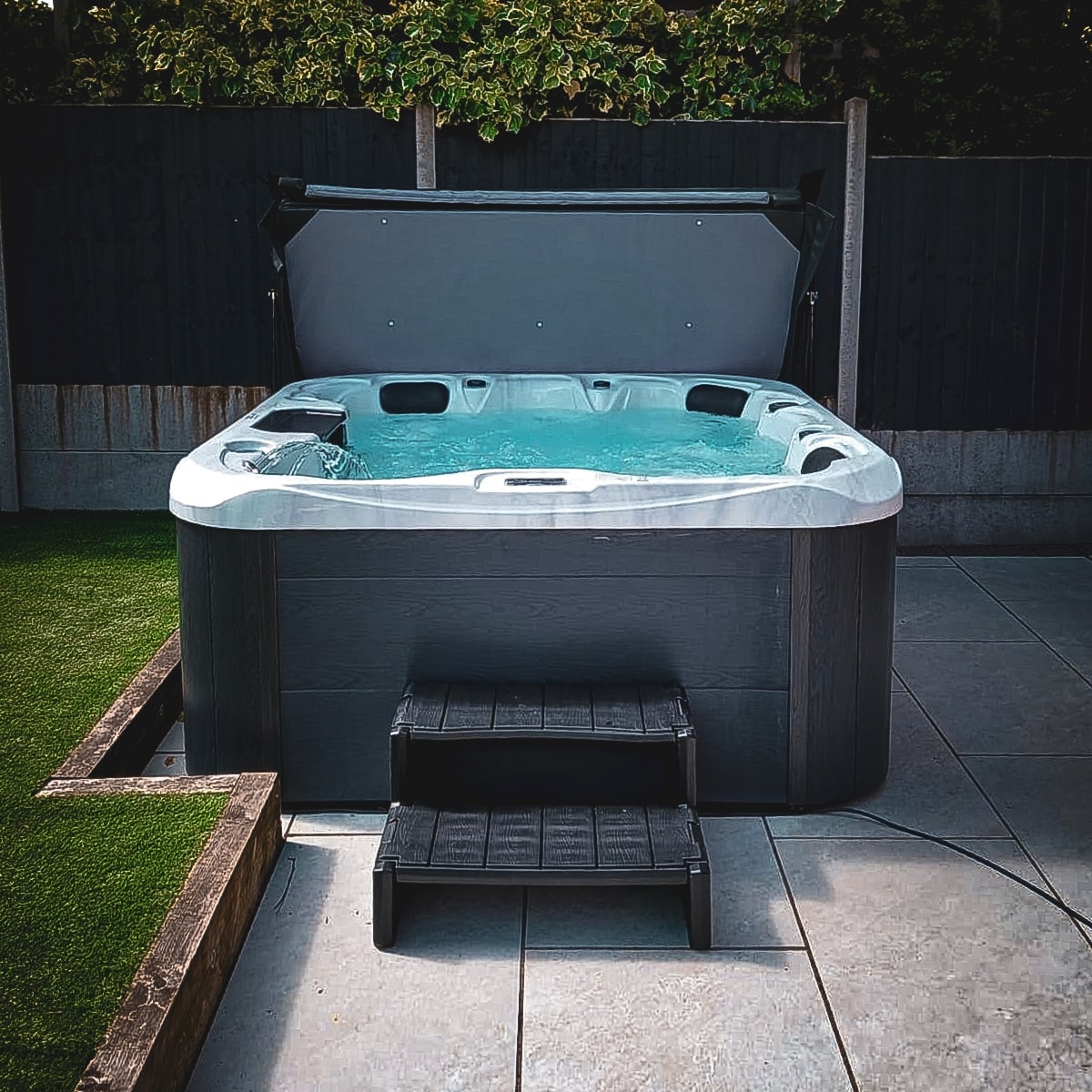 Retreat Plus - Free Delivery & Free Installation Included - EDS Tranquillity Collection